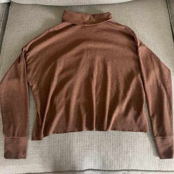 American Eagle Outfitters Size Small Mock Turtleneck Brown Waffle Sweater Top - Picture 3 of 5